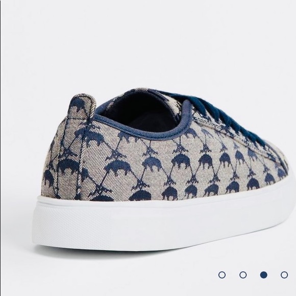 Brooks Brothers Logo Sneakers NWT - Picture 5 of 9